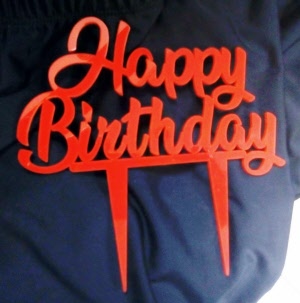 decoración de la tarta happy birthday acrilico rojo brillante